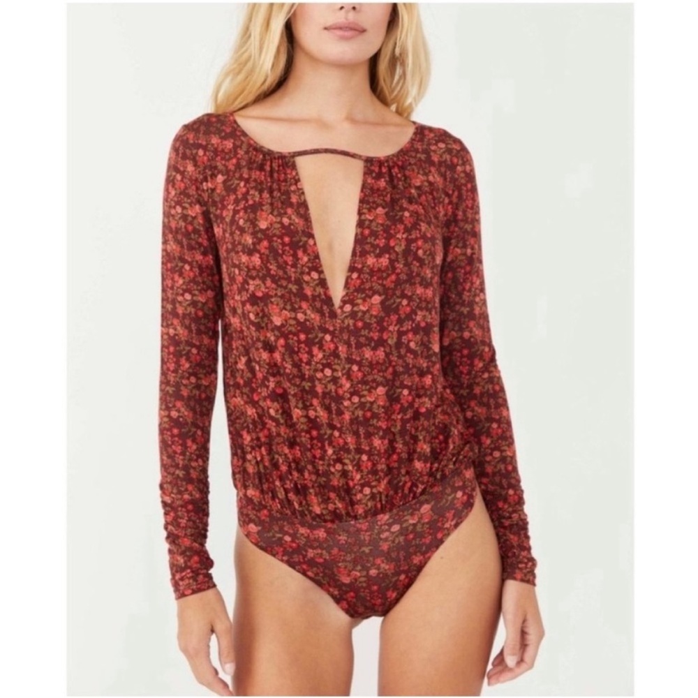 NWT Free People Kaya Printed Bodysuit. Chocolate floral combo. Size XS